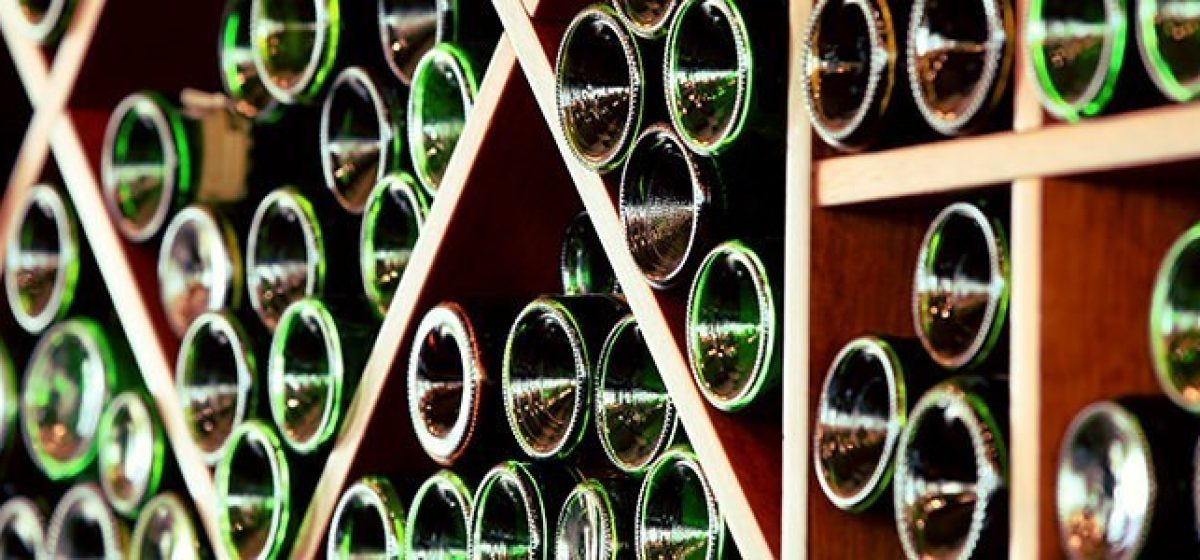 şarap şişesindeki bombeler